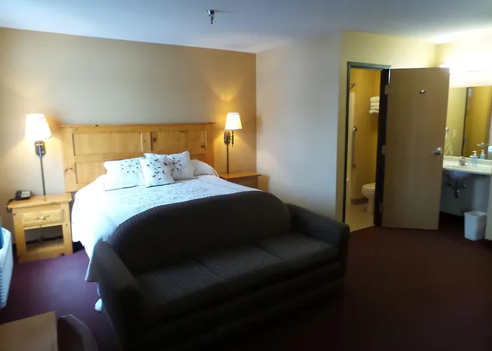 Hotel Family And Nauvoo